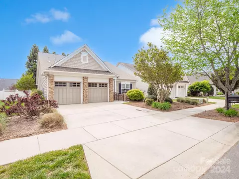 2566 Old Ashworth Nw Ln NW, Concord, NC 28027