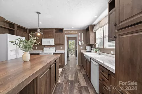 Kitchen - 3530 Broadhurst Ln, Clover, SC 29710 photo 2 of 3