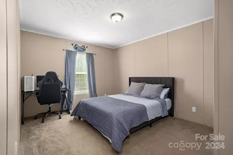 Bedroom - 3530 Broadhurst Ln, Clover, SC 29710 photo 3 of 5
