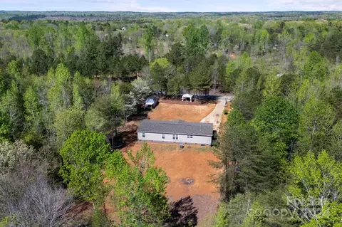 View/Area - 3530 Broadhurst Ln, Clover, SC 29710 photo 6 of 8