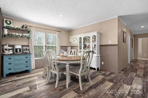 Dining - 3530 Broadhurst Ln, Clover, SC 29710 photo 2 of 2