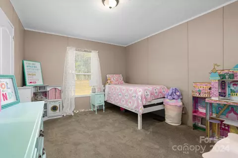 Bedroom - 3530 Broadhurst Ln, Clover, SC 29710 photo 5 of 5
