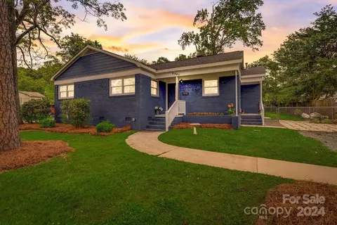2301 Kilborne Dr, Charlotte, NC 28205