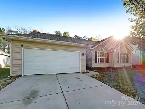322 Long Creek Pkwy, Charlotte, NC 28214