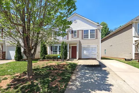 7557 Monarch Birch Ln, Charlotte, NC 28215