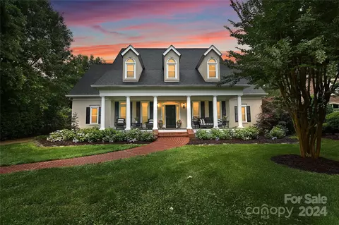 10911 Pound Hill Ln, Charlotte, NC 28277