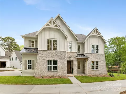 836 Sardis Ln, Charlotte, NC 28270