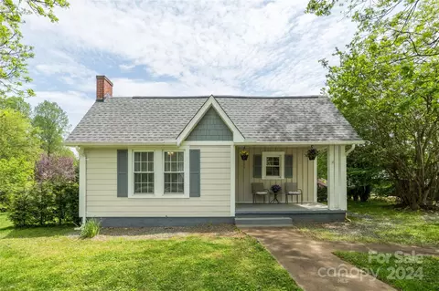 2111 Ridge Ave, Kannapolis, NC 28083