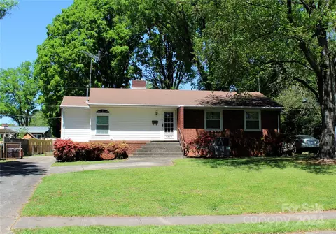 4316 Murrayhill Rd, Charlotte, NC 28209