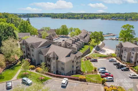 13824 Queens Harbor K Rd #K, Charlotte, NC 28278