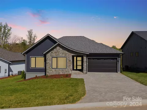 308 Avery Trail 20 Dr #20, Arden, NC 28704