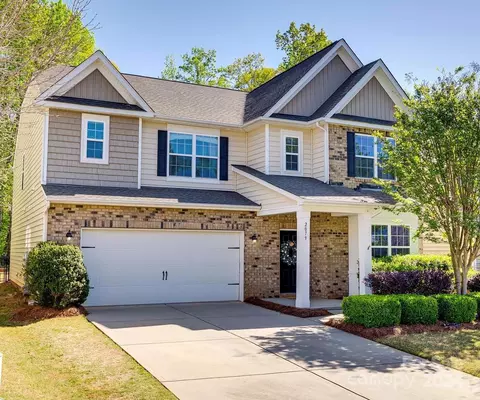 2079 Newport Dr, Indian Land, SC 29707