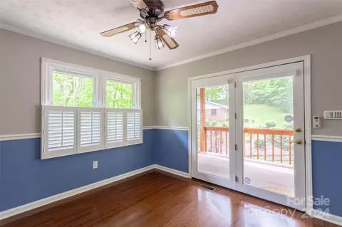 143 Briar Ln, Clyde, NC 28721 photo 13