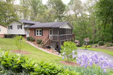 143 Briar Ln, Clyde, NC 28721 photo 2
