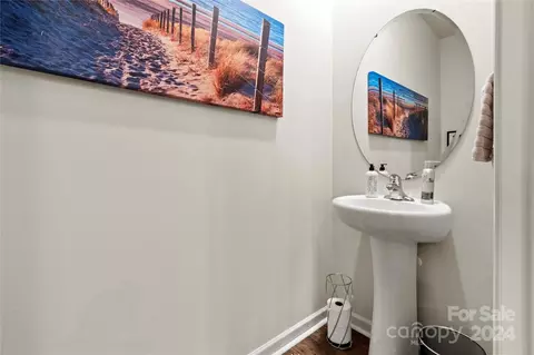 Bath - 3218 Oak Tree Trl, Matthews, NC 28105 photo 1 of 8
