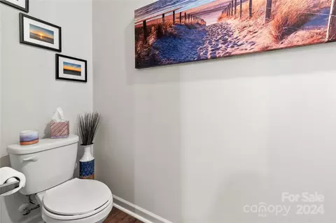 Bath - 3218 Oak Tree Trl, Matthews, NC 28105 photo 2 of 8