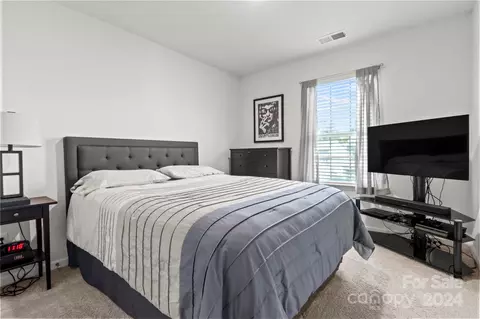 Bedroom - 3218 Oak Tree Trl, Matthews, NC 28105 photo 5 of 5
