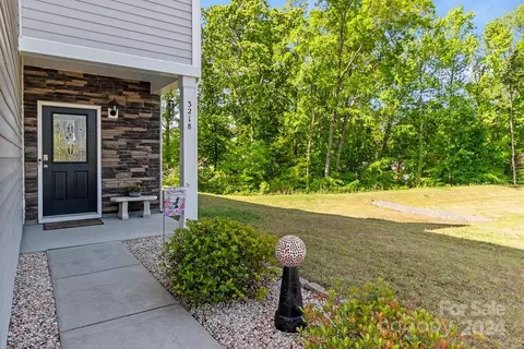 Exterior - 3218 Oak Tree Trl, Matthews, NC 28105 photo 2 of 7