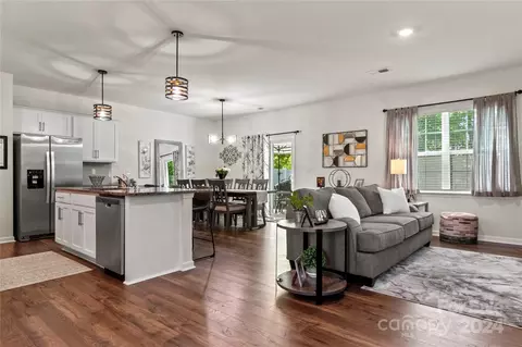 Living - 3218 Oak Tree Trl, Matthews, NC 28105 photo 1 of 4