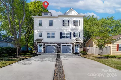 Exterior - 418 E 17th St, Charlotte, NC 28206 photo 2 of 11