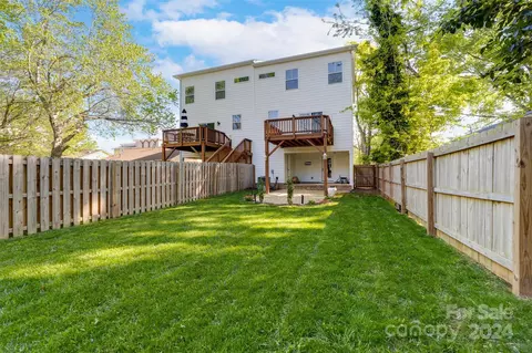 Exterior - 418 E 17th St, Charlotte, NC 28206 photo 6 of 11