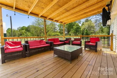 Exterior - 8426 Smith Rd, Stanfield, NC 28163 photo 5 of 11
