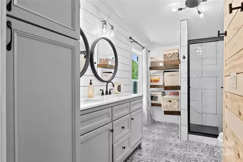 Bath - 8426 Smith Rd, Stanfield, NC 28163 photo 2 of 6