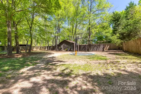 Exterior - 4228 Flint Dr, Lancaster, SC 29720 photo 11 of 14