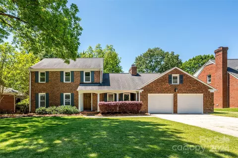 305 Port Royal Dr, Matthews, NC 28105