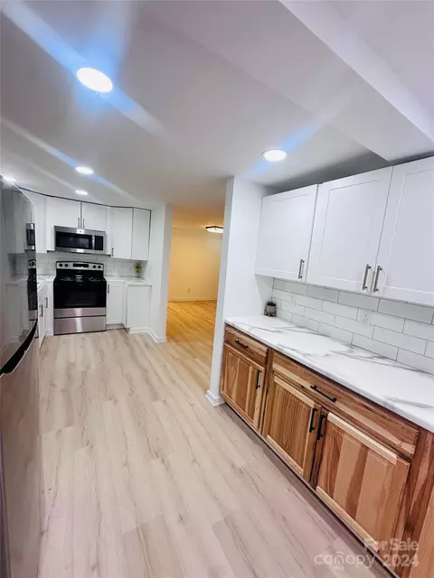 Kitchen - 271 W Grayson St, Marion, NC 28752 photo 15 of 15