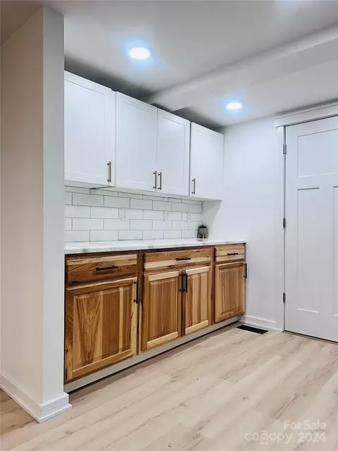 Kitchen - 271 W Grayson St, Marion, NC 28752 photo 12 of 15