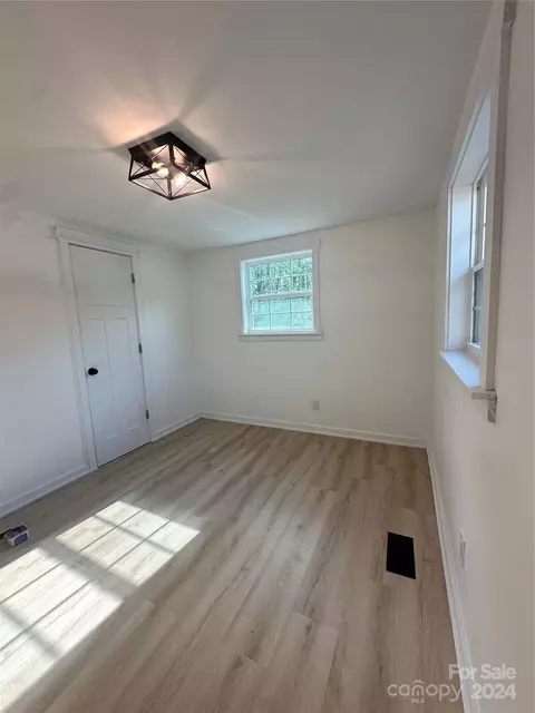 Other - 271 W Grayson St, Marion, NC 28752 photo 4 of 13