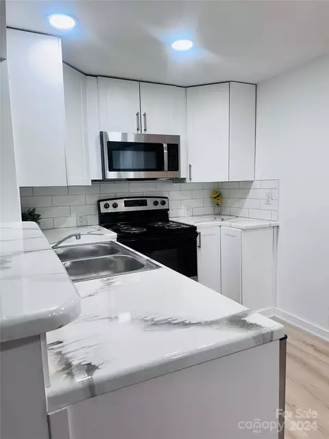 Kitchen - 271 W Grayson St, Marion, NC 28752 photo 1 of 15