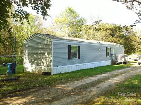 1990 Benny Dr, Conover, NC 28613