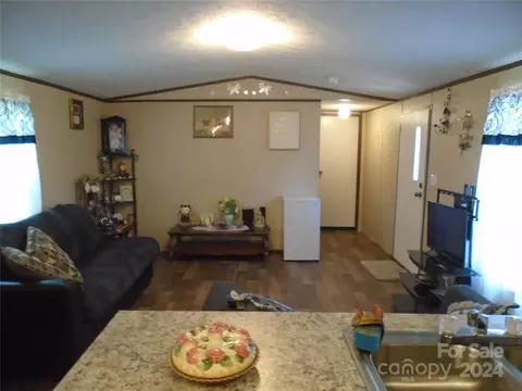 Living - 1990 Benny Dr, Conover, NC 28613 photo 1 of 2