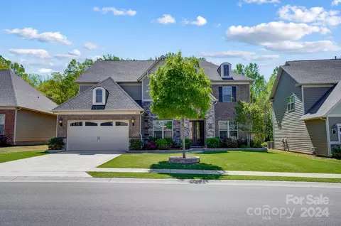 1094 Castle Rd, Fort Mill, SC 29707