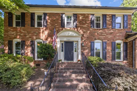 6641 Alexander Hall Dr, Charlotte, NC 28270
