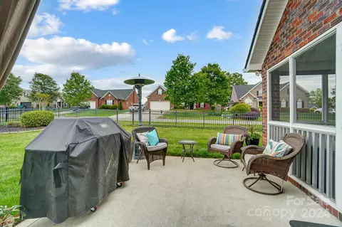 Exterior - 12751 Hill Pine Rd, Midland, NC 28107 photo 7 of 16