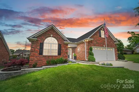12751 Hill Pine Rd, Midland, NC 28107