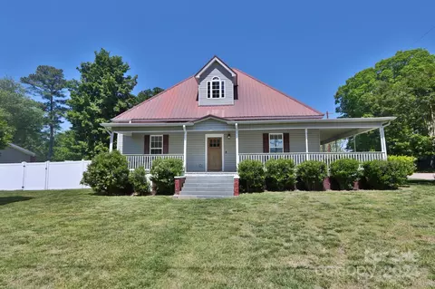 502 Zion St, Landis, NC 28088