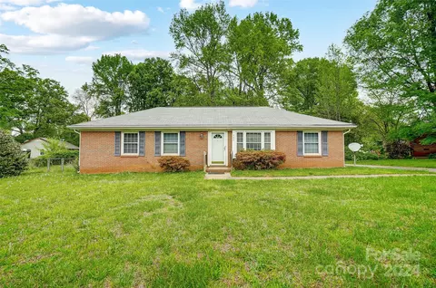507 Tilden Rd, Charlotte, NC 28214