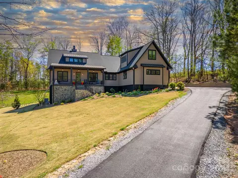61 Taddington Cir, Columbus, NC 28722