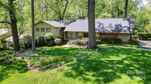 3214 Mountainbrook Rd, Charlotte, NC 28210