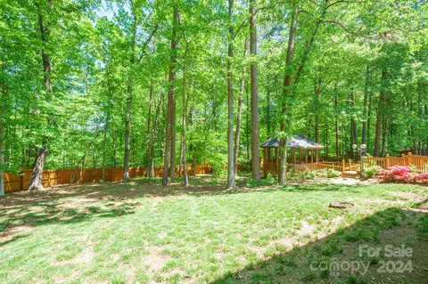 Exterior - 11611 Terrill Ridge Dr, Davidson, NC 28036 photo 6 of 11
