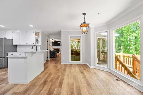 Dining - 11611 Terrill Ridge Dr, Davidson, NC 28036 photo 4 of 4