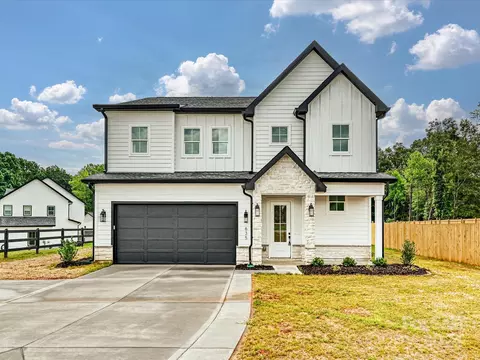 635 Hoover Rd, Troutman, NC 28166