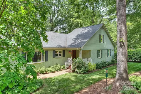 548 Pine Rd, Davidson, NC 28036