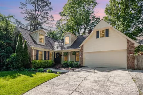 9145 Wedgewood Dr, Huntersville, NC 28078