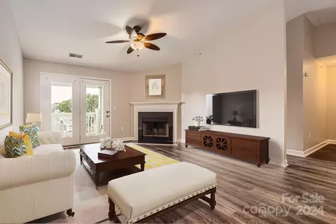 17227 Doe Valley Ct, Cornelius, NC 28031