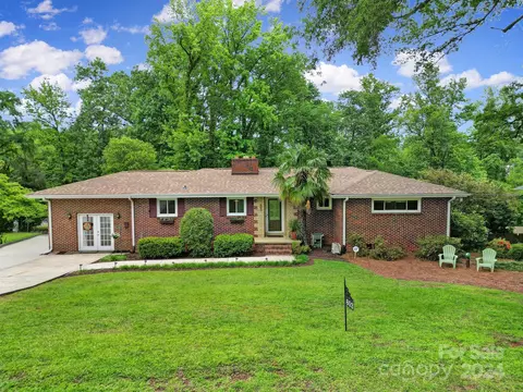 803 Colonial Dr, Rock Hill, SC 29730